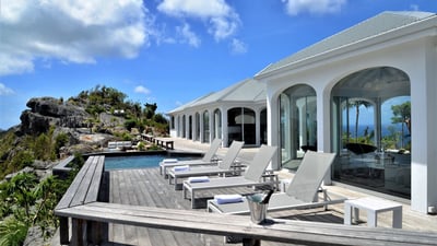 Luxury Villa Photo #18