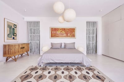 Luxury Villa Photo #17
