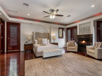 Luxury Villa Photo #36