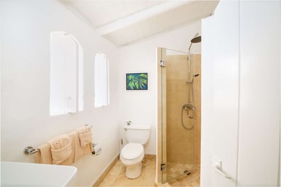 Luxury Villa Photo #16