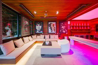 Luxury Villa Photo #20
