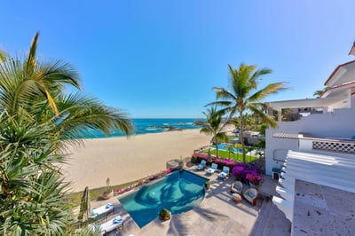 Luxury Villa Photo #10