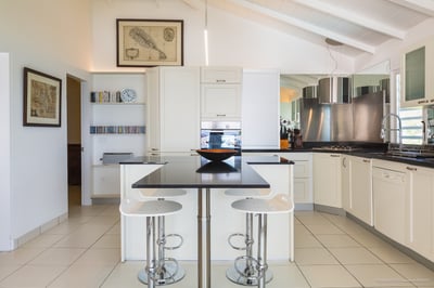 Luxury Villa Photo #21