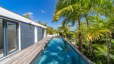 Luxury Villa Photo #5