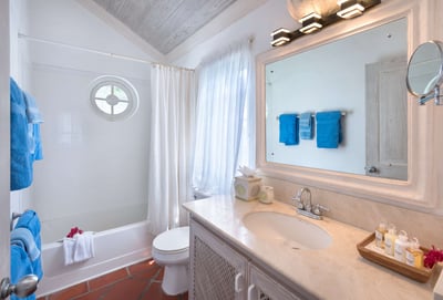 Luxury Villa Photo #7