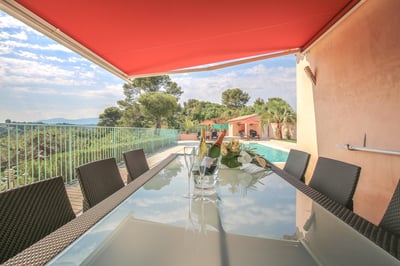 Luxury Villa Photo #7