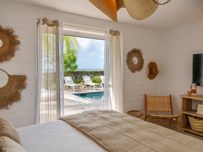 Luxury Villa Photo #22