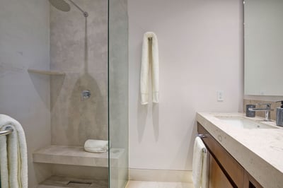 Luxury Villa Photo #47
