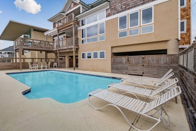 Luxury Villa Photo #5