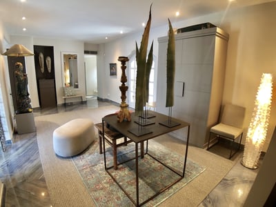 Luxury Villa Photo #19