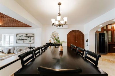 Luxury Villa Photo #26