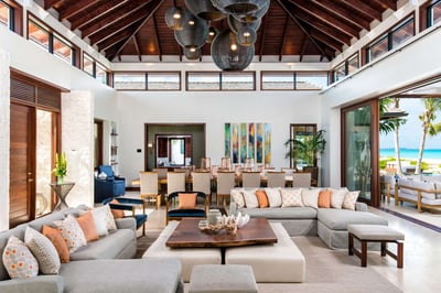 Luxury Villa Photo #11