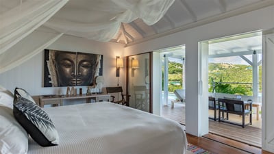 Luxury Villa Photo #13