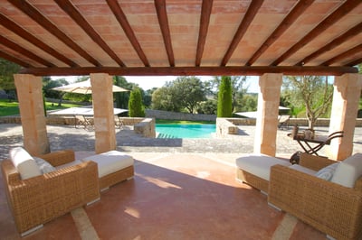 Luxury Villa Photo #6