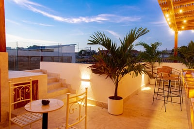 Luxury Villa Photo #12