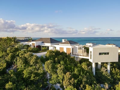 Luxury Villa Photo #7