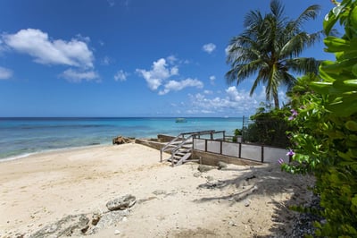 Luxury Villa Photo #16