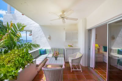 Luxury Villa Photo #2