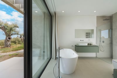 Luxury Villa Photo #56