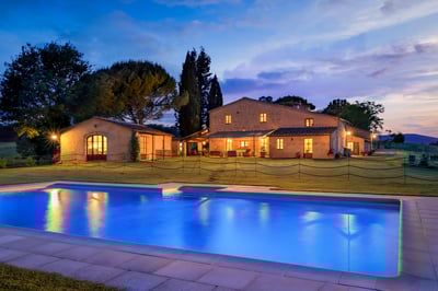 Luxury Villa Photo #37