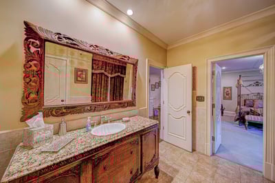 Luxury Villa Photo #50