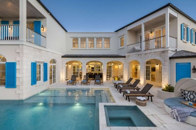 Luxury Villa Photo #4