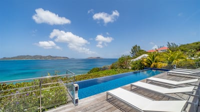 Luxury Villa Photo #3