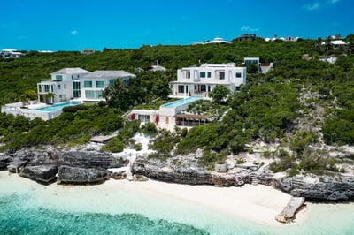 Luxury Villa Photo #2