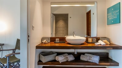 Luxury Villa Photo #20