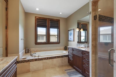 Luxury Villa Photo #30