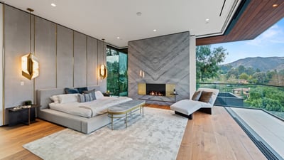 Luxury Villa Photo #26