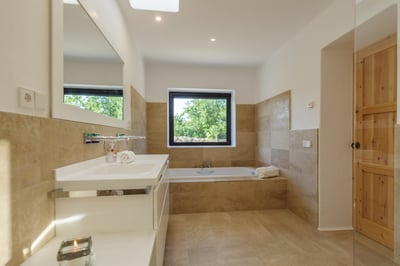 Luxury Villa Photo #27