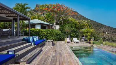 Luxury Villa Photo #11