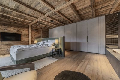 Luxury Villa Photo #50
