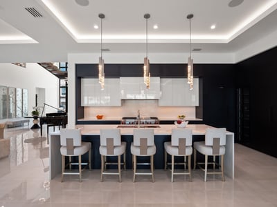 Luxury Villa Photo #17