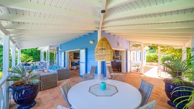 Luxury Villa Photo #15