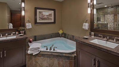 King ensuite