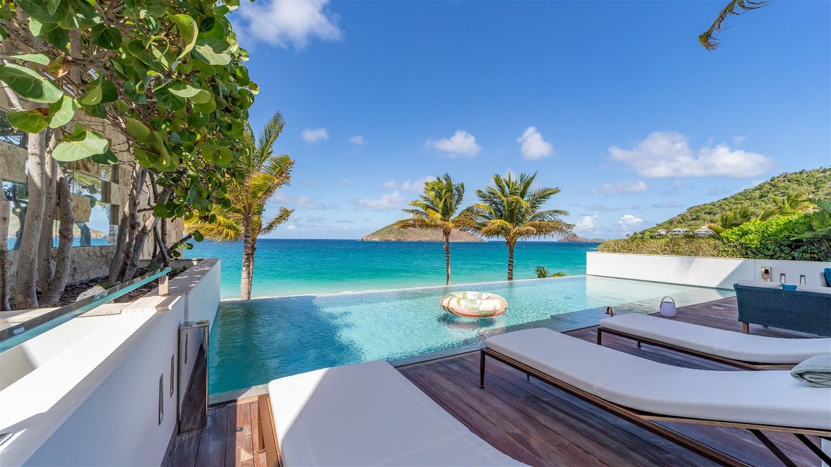 Pool & Terrace: Large heated pool facing the view over the ocean. Expansive terrace, with deckc - Image 17