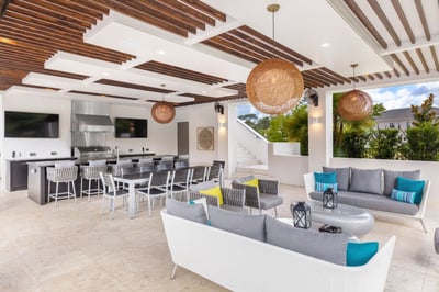 Luxury Villa Photo #8