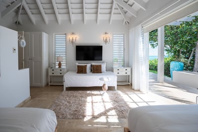 Luxury Villa Photo #63