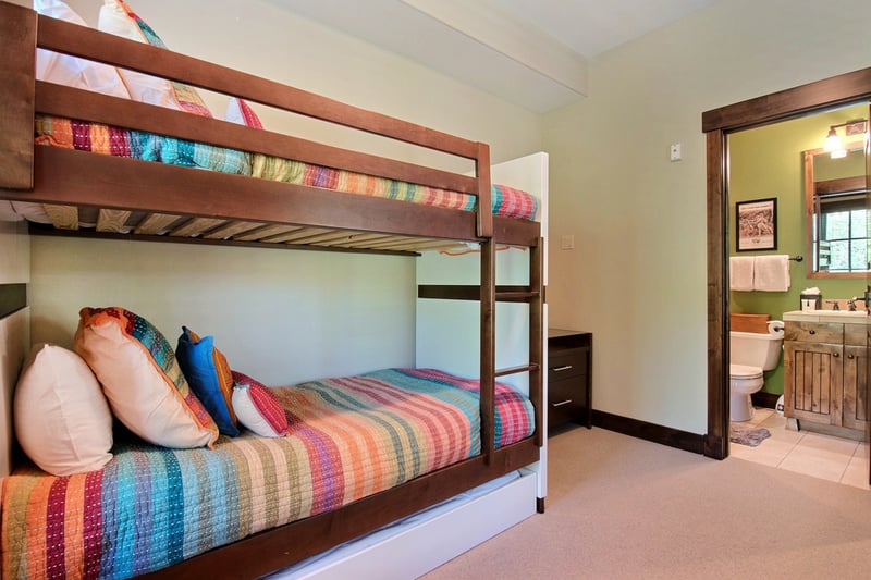 Silver Star 3 BDM Penthouse