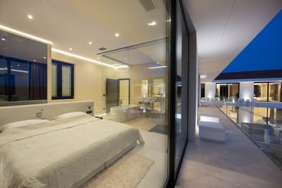 Luxury Villa Photo #38