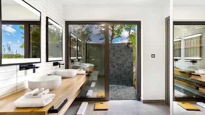Luxury Villa Photo #25