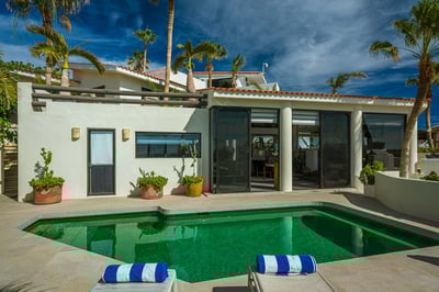 Luxury Villa Photo #2