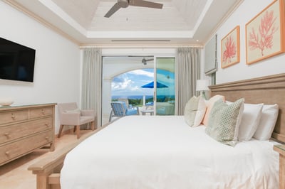 Luxury Villa Photo #22