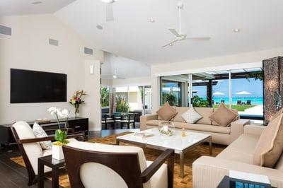 Luxury Villa Photo #15
