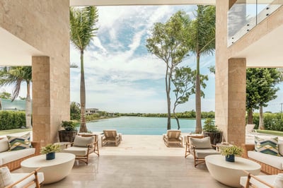 Luxury Villa Photo #8