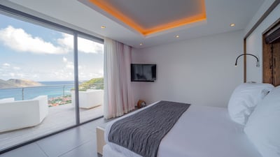 Luxury Villa Photo #75
