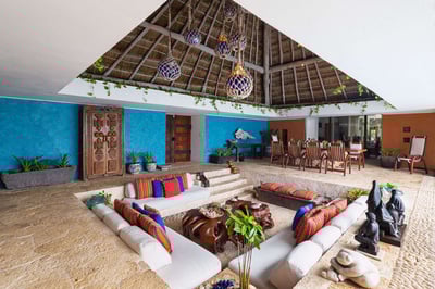 Luxury Villa Photo #7