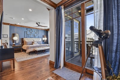 Luxury Villa Photo #8